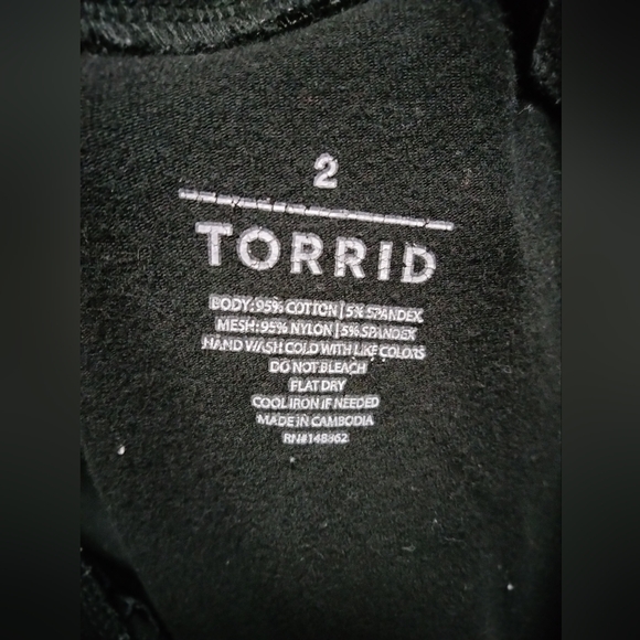 Torrid Ripped/Net Legging - Picture 2 of 10